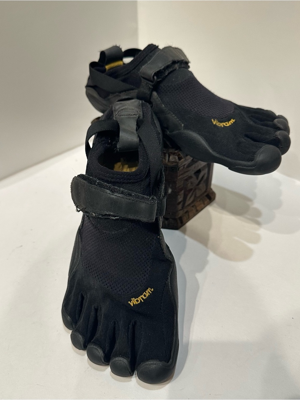 Vibram FiveFingers KSO Mens Black Barefoot Minimalist Toes Shoes M4485 Size 39
